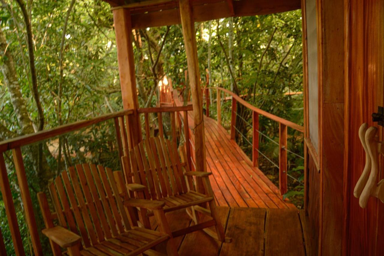 Tukulolo Treehouses Makaunga Extérieur photo