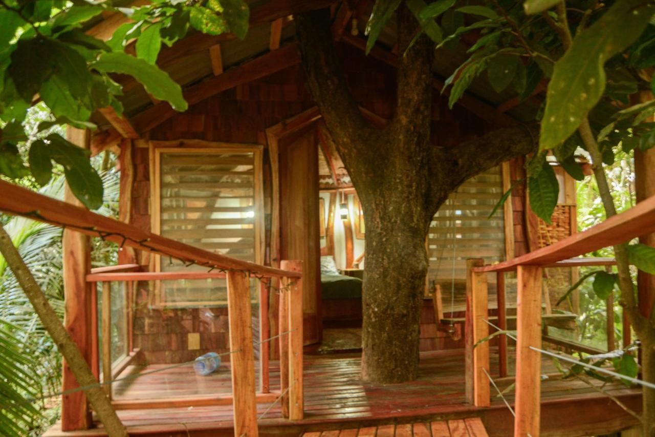 Tukulolo Treehouses Makaunga Extérieur photo